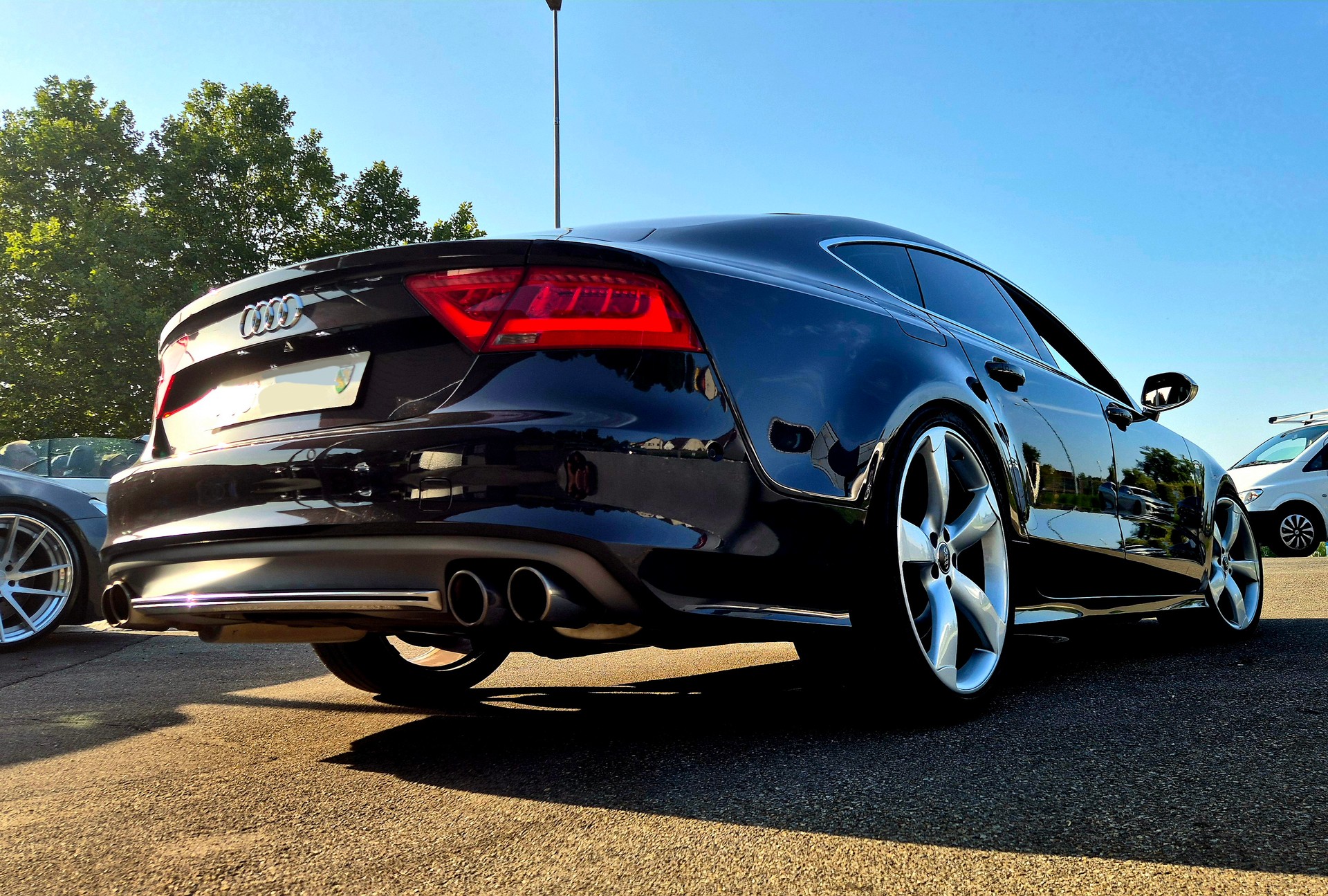 BMW AUDI S7 V8 BiTurbo-image-2