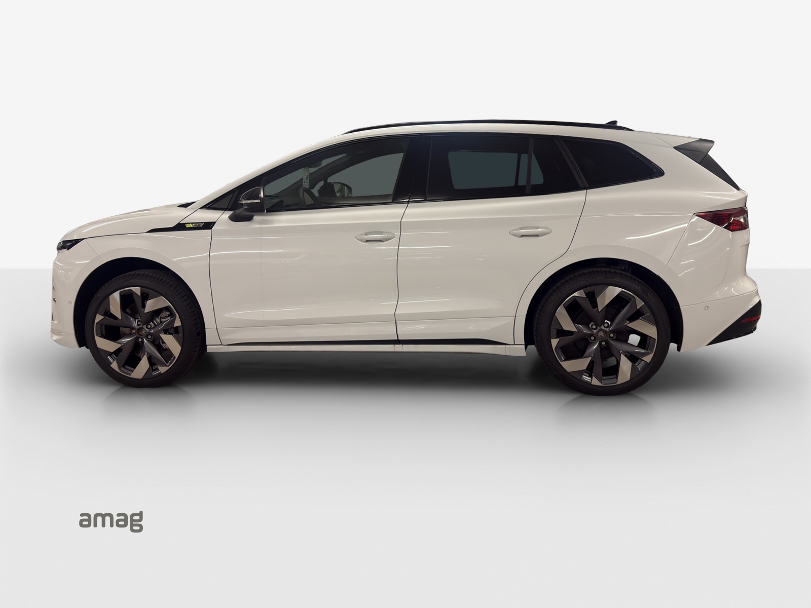 SKODA Enyaq 4x4 RS-image-1