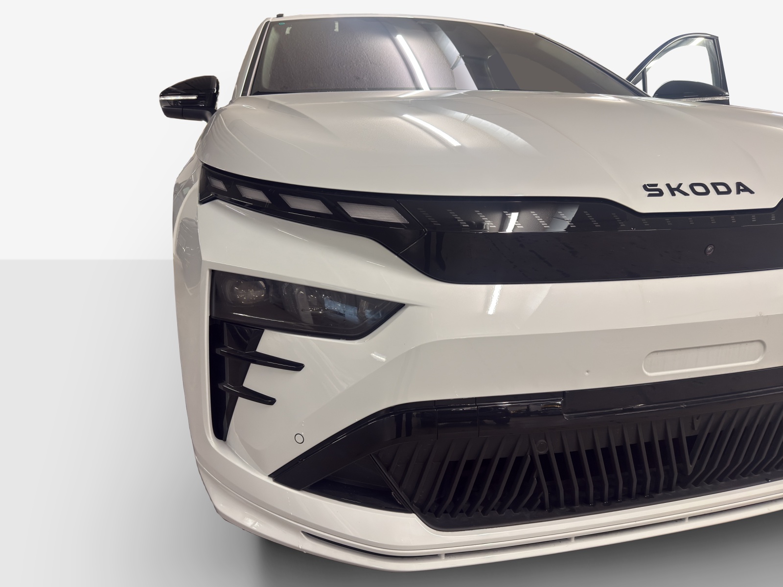 SKODA Enyaq 4x4 RS-image-15