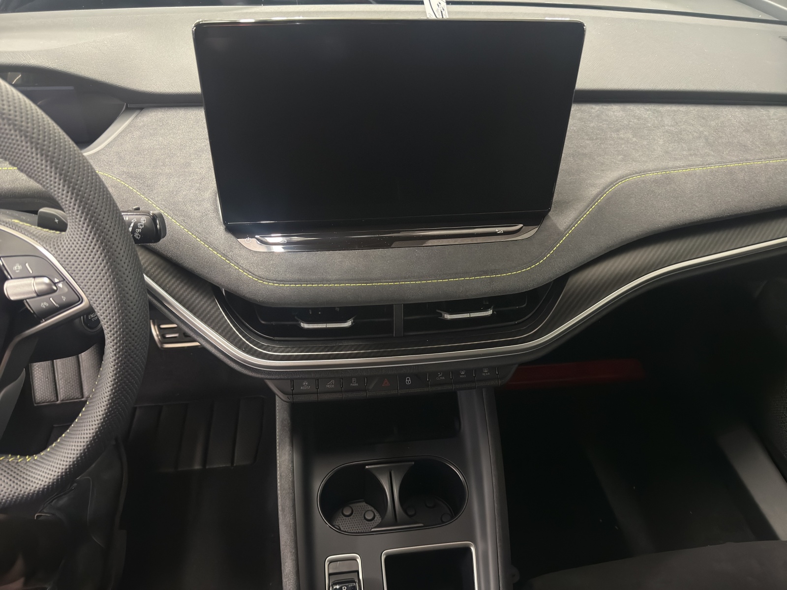 SKODA Enyaq 4x4 RS-image-10