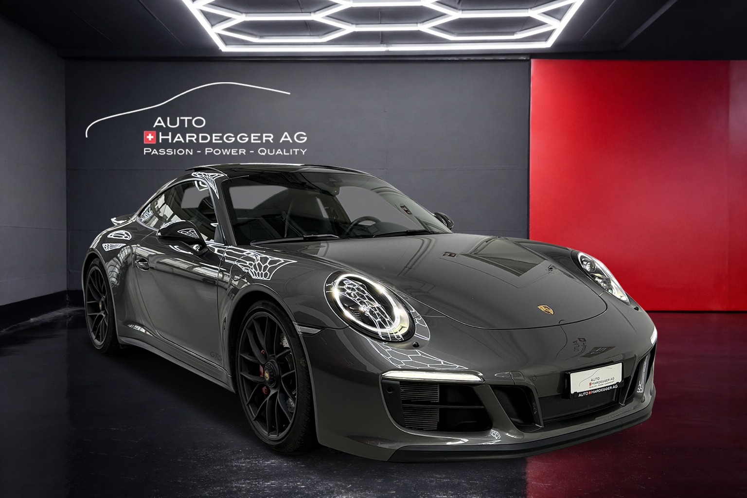 PORSCHE 911 Carrera 4 GTS PDK inkl. 100% Approved Garantie bis 12.2027-image-0
