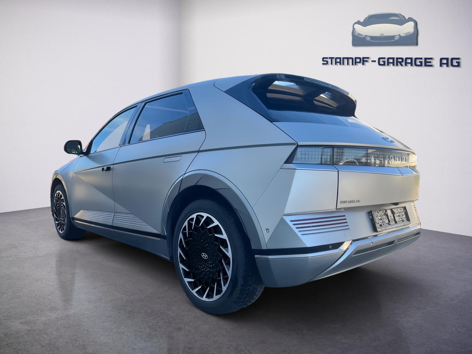 HYUNDAI Ioniq 5 72kWh Vertex 4WD-image-2