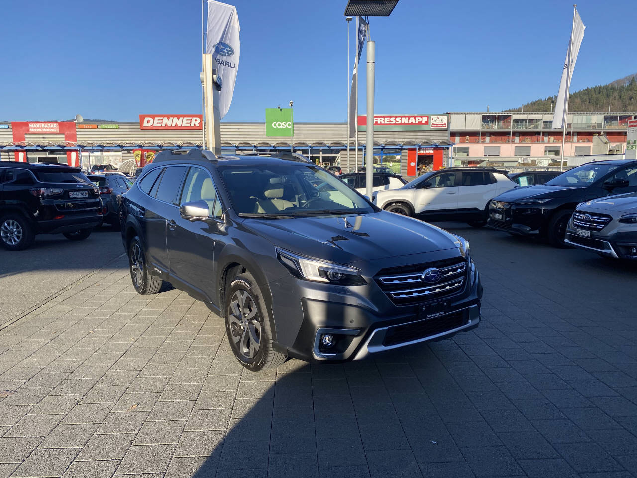 SUBARU Outback 2.5i Luxury-image-2