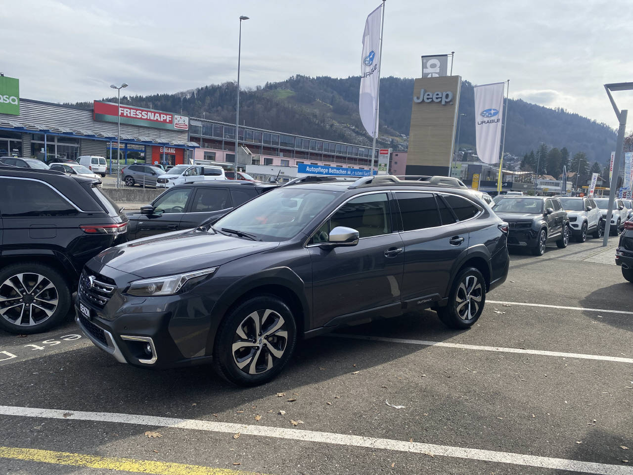 SUBARU Outback 2.5i Luxury-image-6