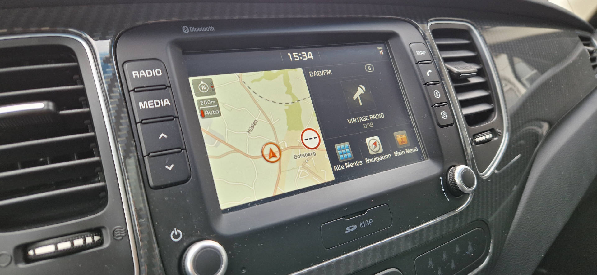 KIA Carens 1.7 CRDi Trend Plus-image-6