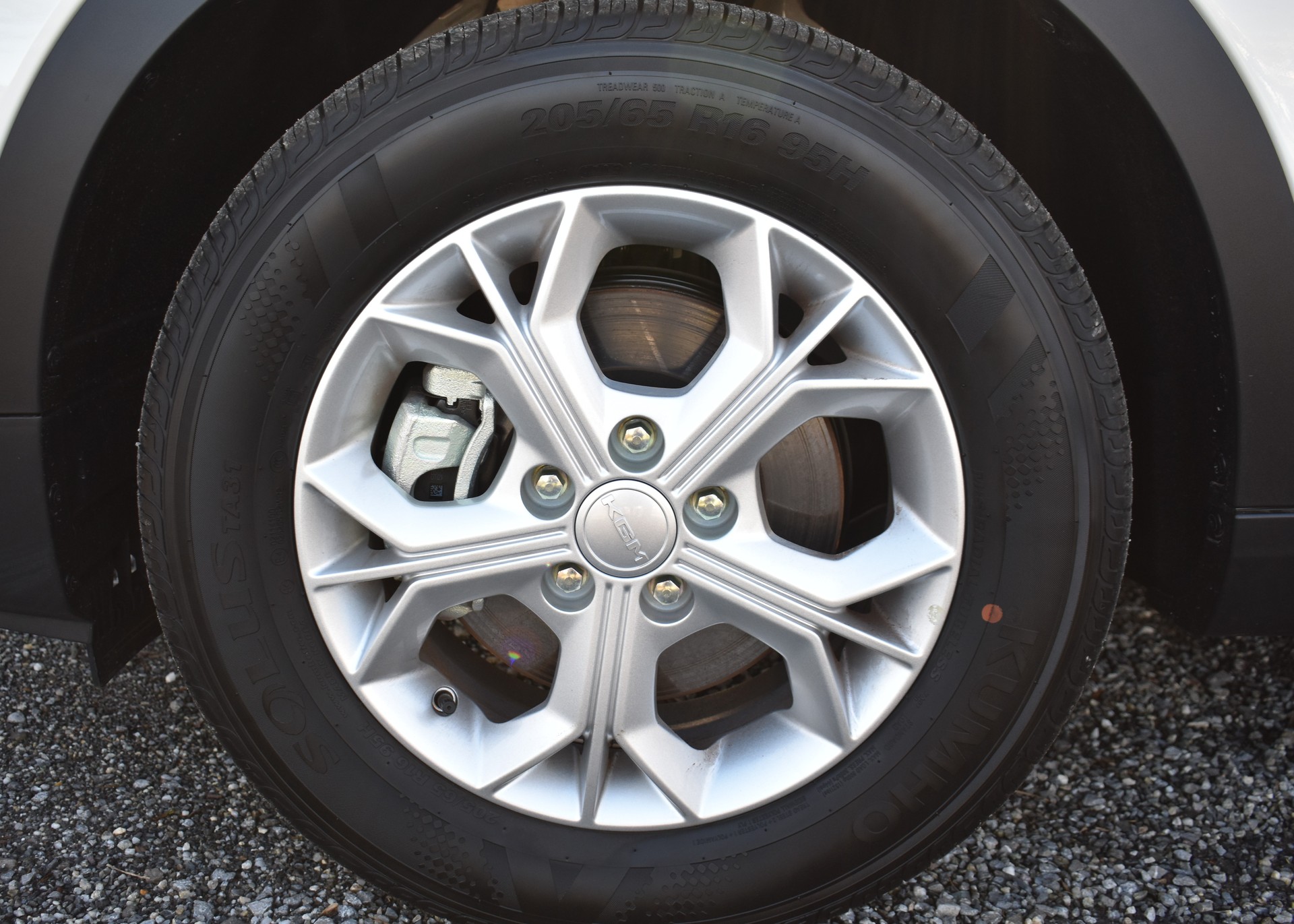 KGM-SsangYong Tivoli 1.5 T GDI Bronze 4WD Automat-image-18