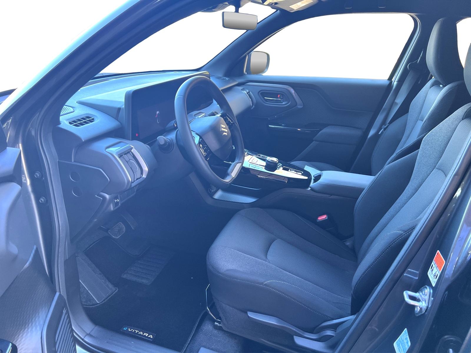 SUZUKI e Vitara Unico-image-8