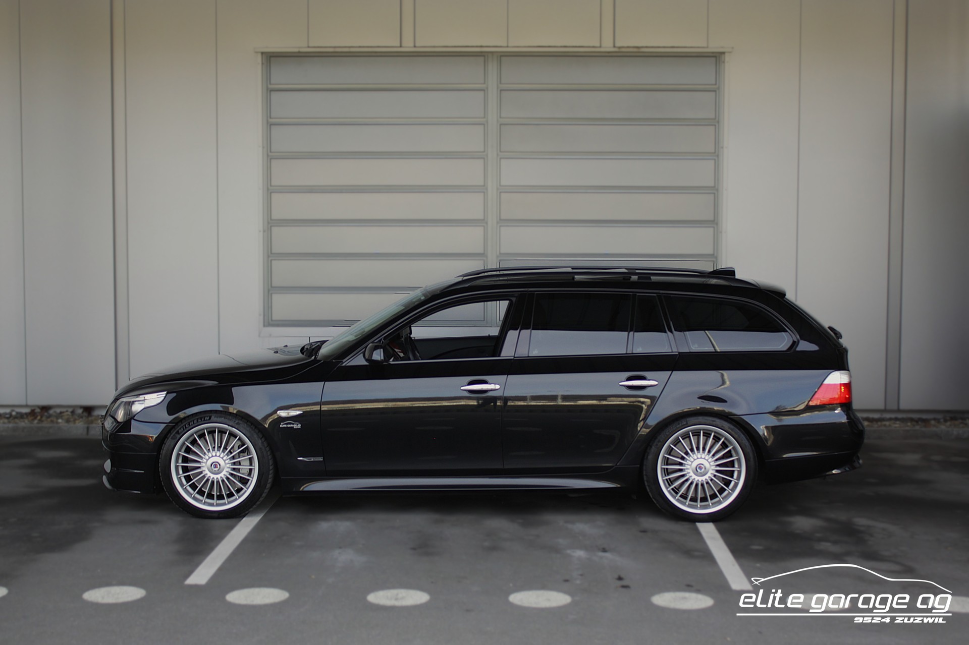 BMW-ALPINA B5 4.4 V8 Touring-image-1