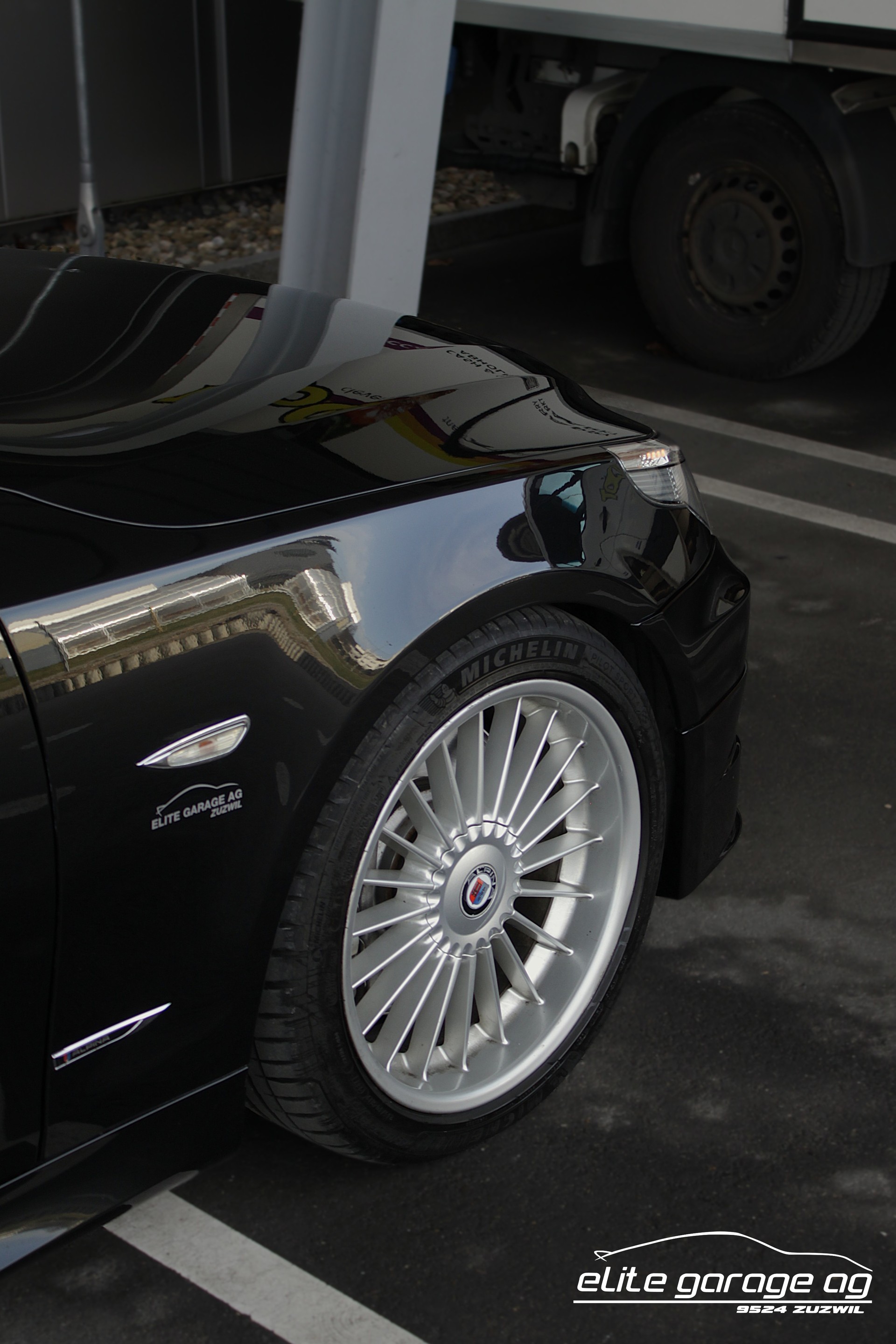 BMW-ALPINA B5 4.4 V8 Touring-image-10