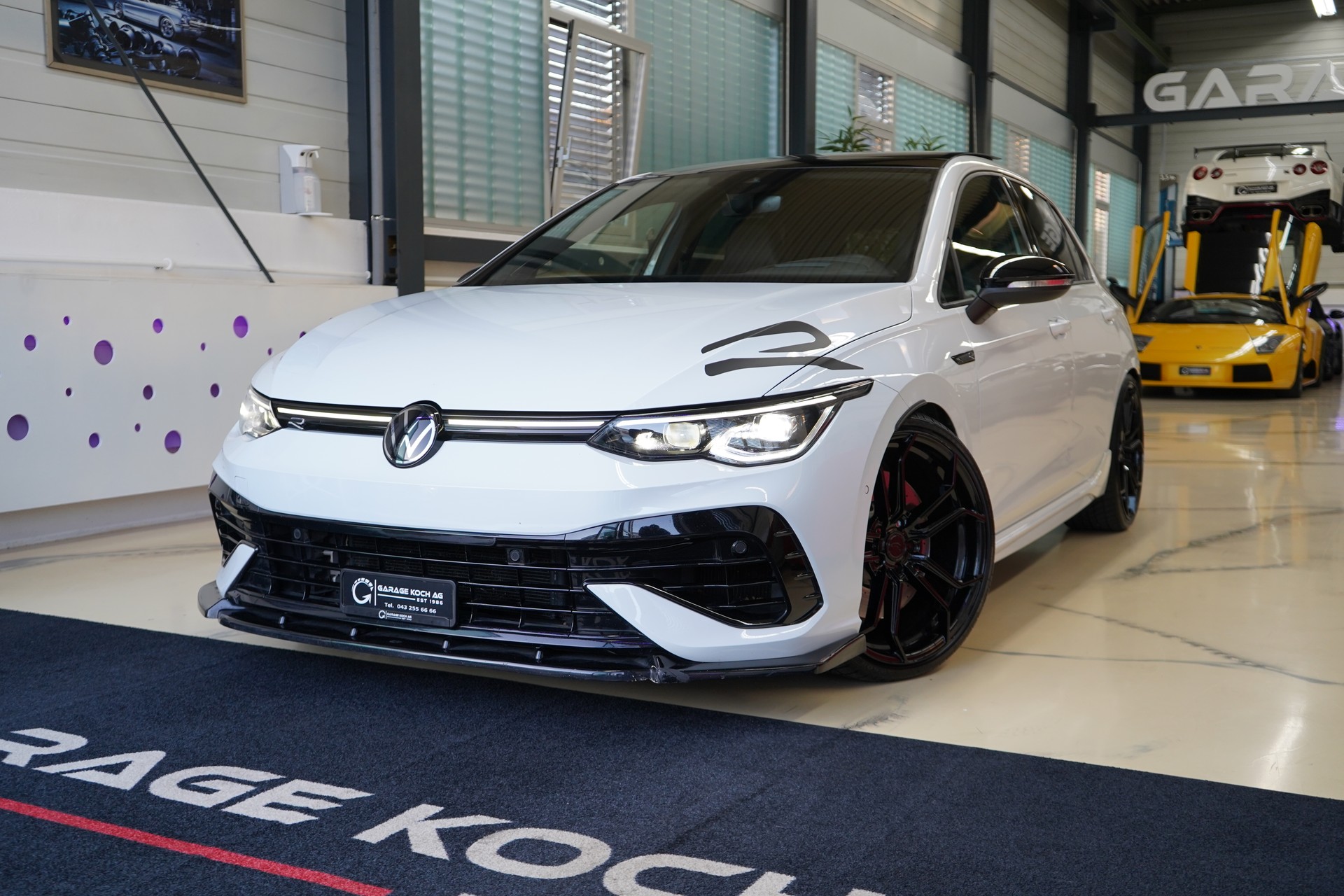 VW Golf 2.0 TSI R DSG 4Motion R Performance-image-0