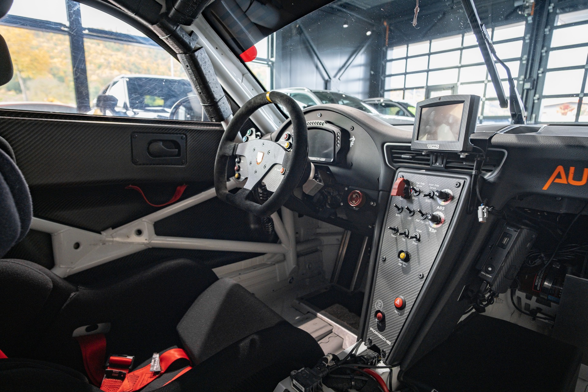 PORSCHE 911 991 GT3 Cup-image-12