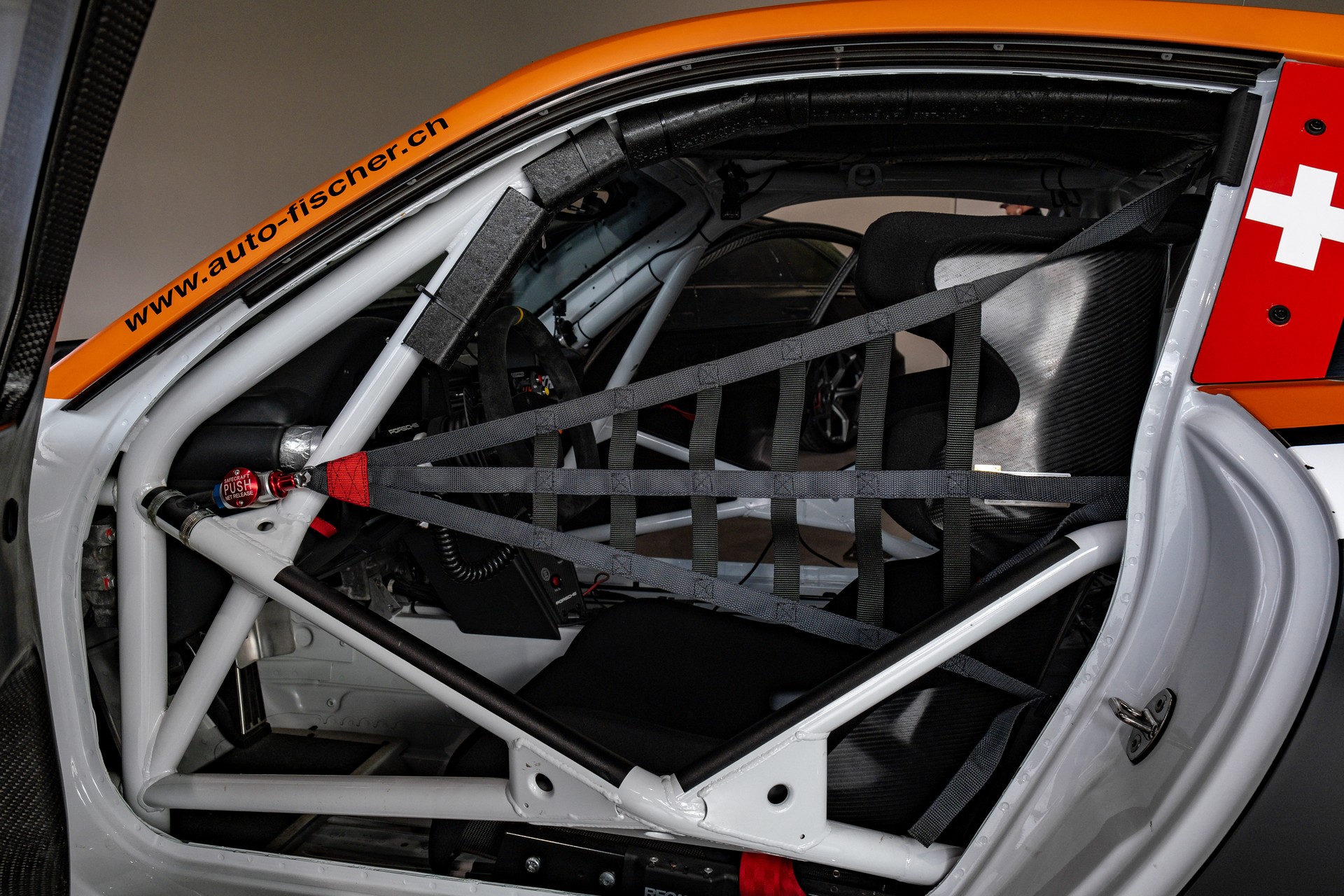 PORSCHE 911 991 GT3 Cup-image-24