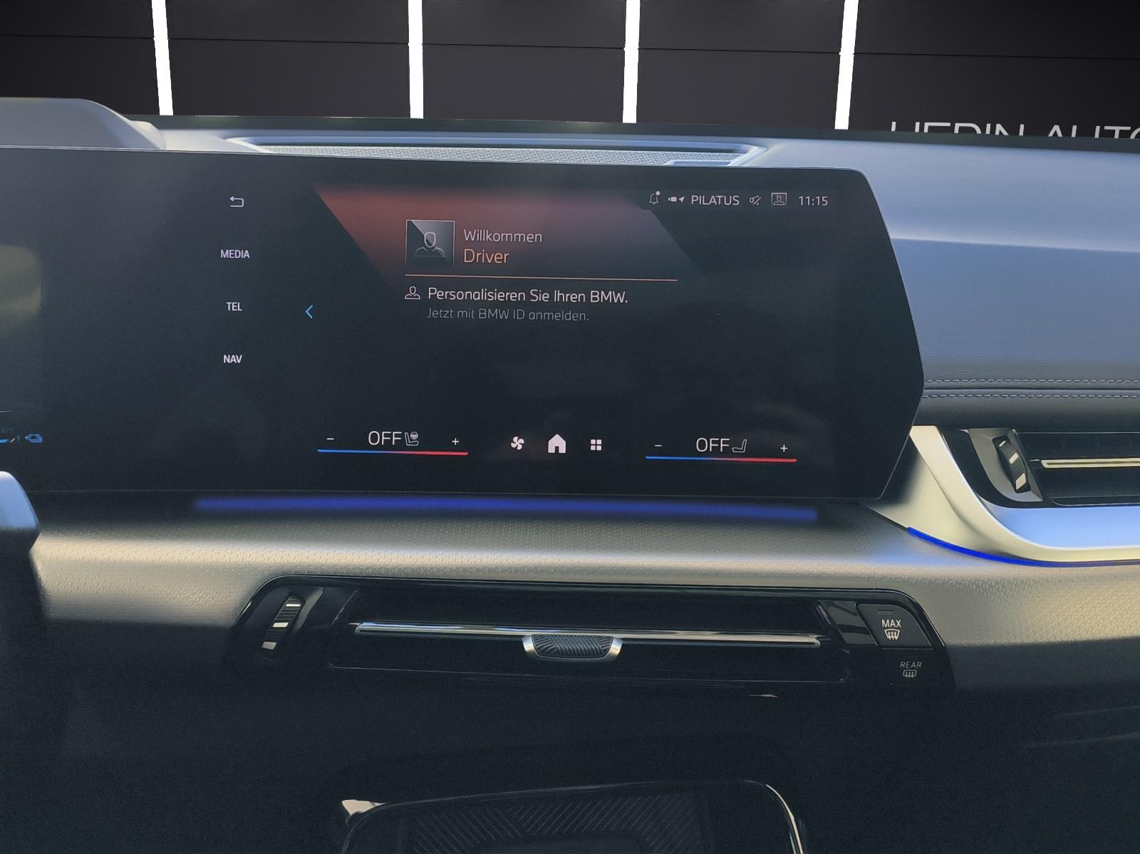BMW X1 30e xDrive paddles-image-18