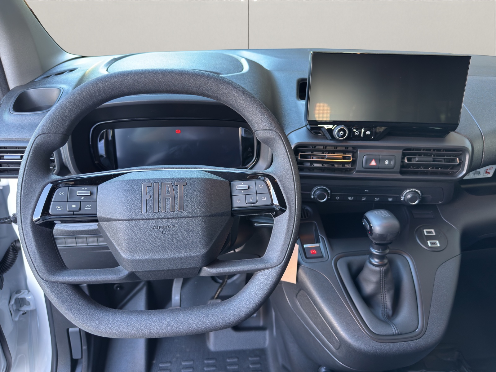 FIAT Doblo Crew Cab L2 1.5 BlueHDI 100 Easy Pro-image-10