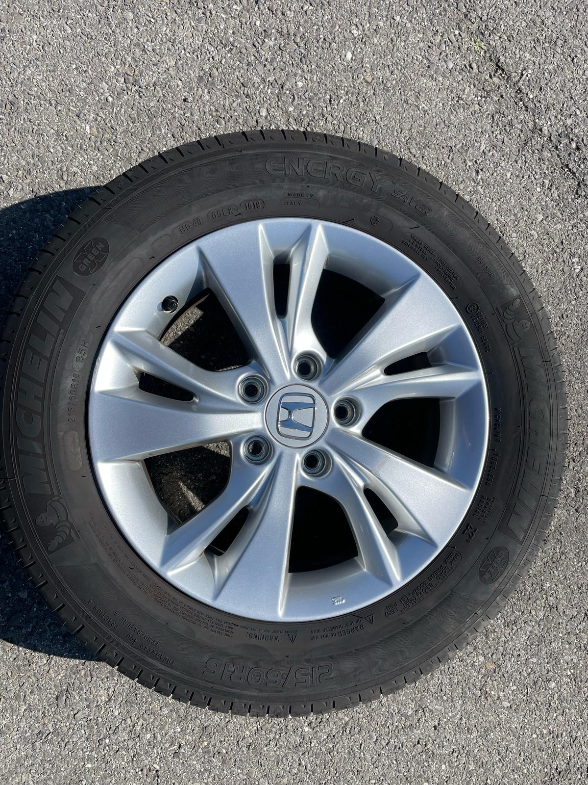 HONDA HR-V 1.5i-VTEC Executive CVT (3)-image-18
