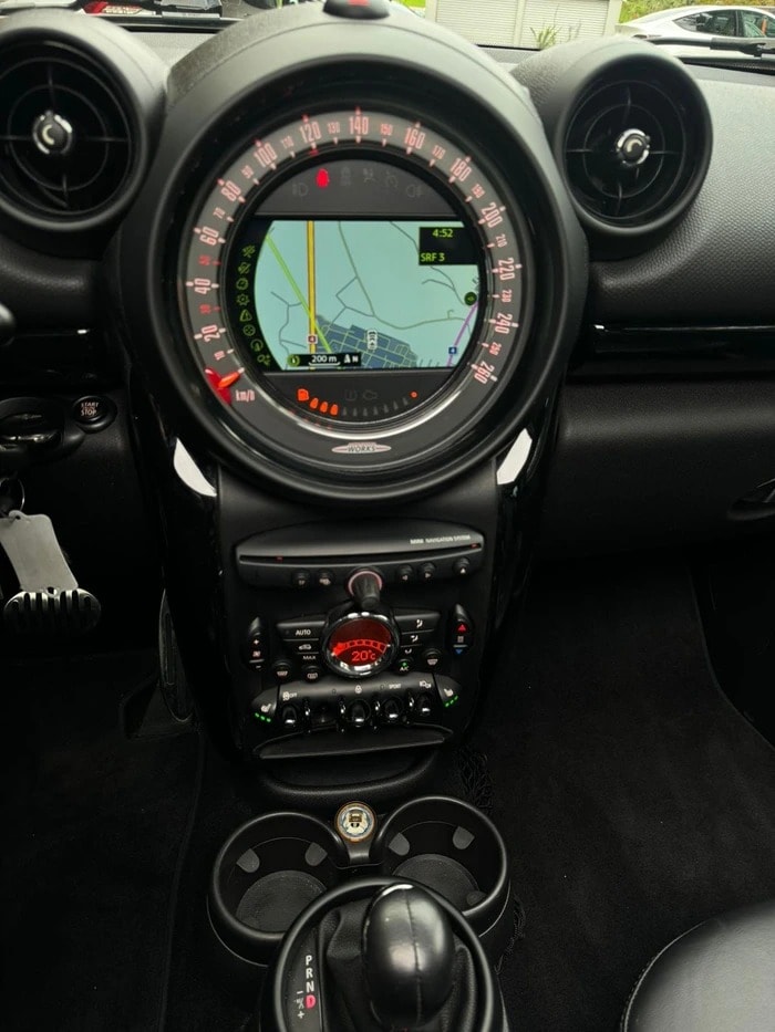 MINI Countryman R60 1.6i John Cooper Works-image-8
