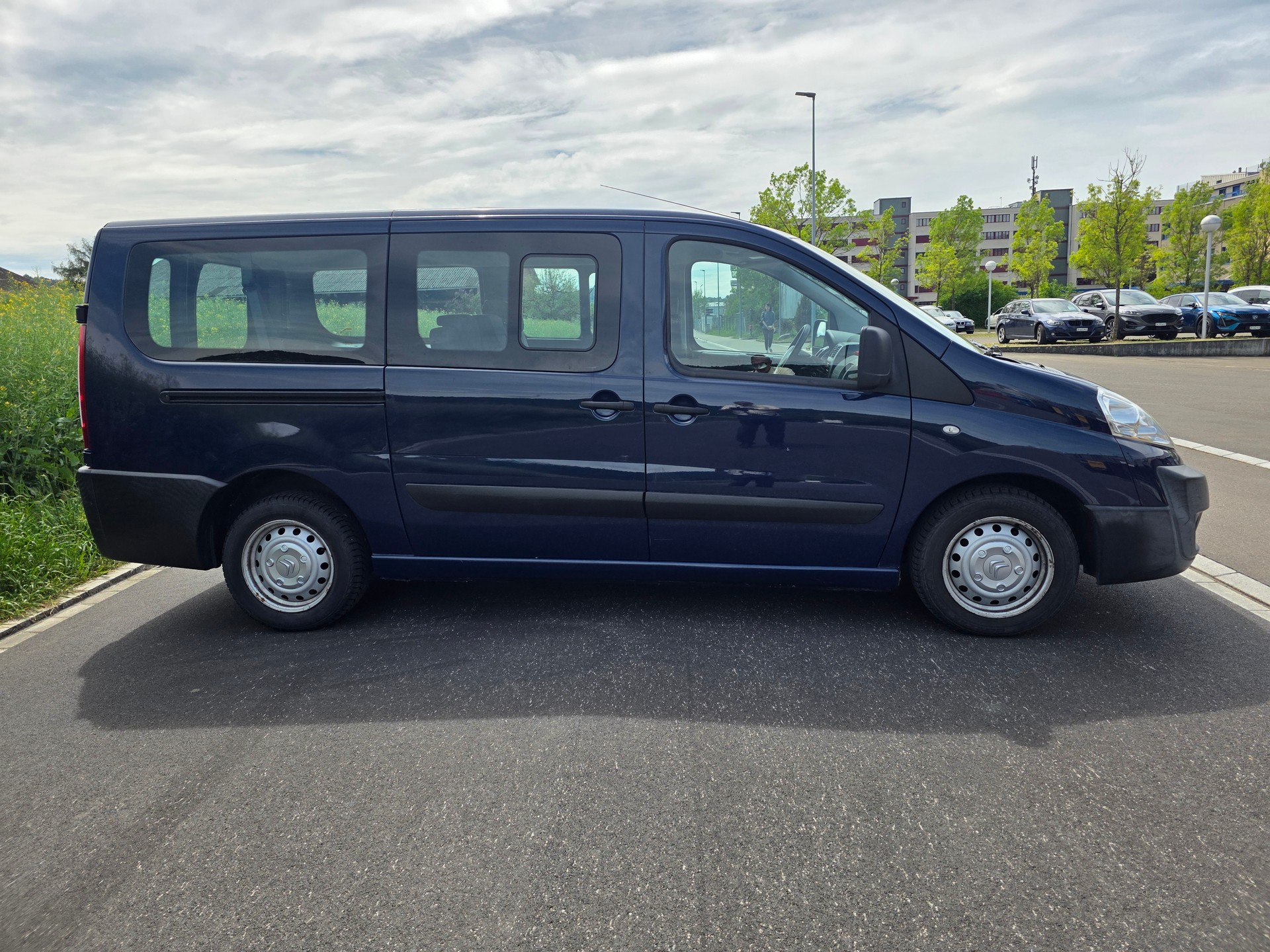CITROEN Jumpy 2.0 HDi L2H1 Attraction-image-12