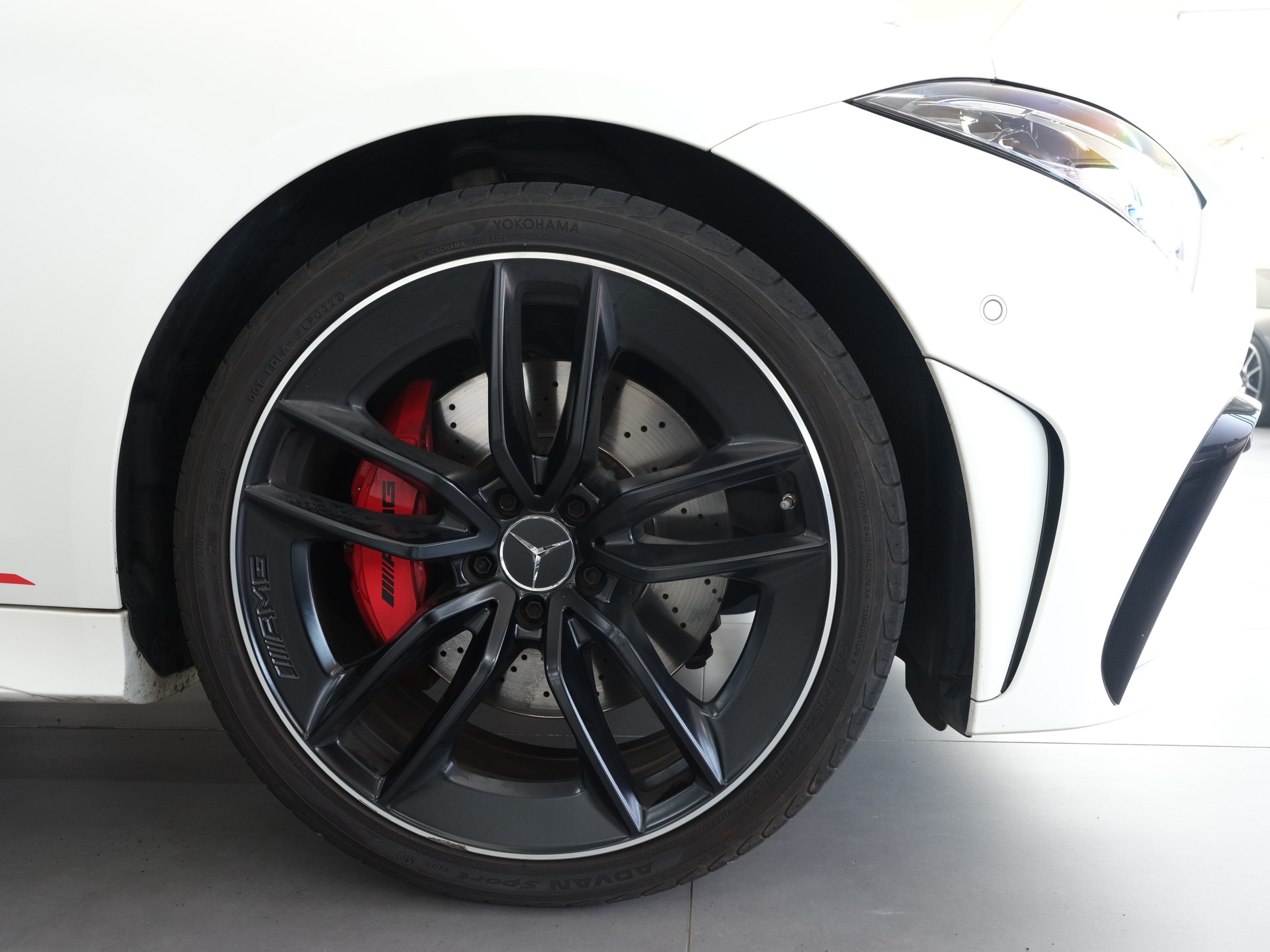 MERCEDES-BENZ CLS 53 AMG Limited Edition 4 Matic+-image-17