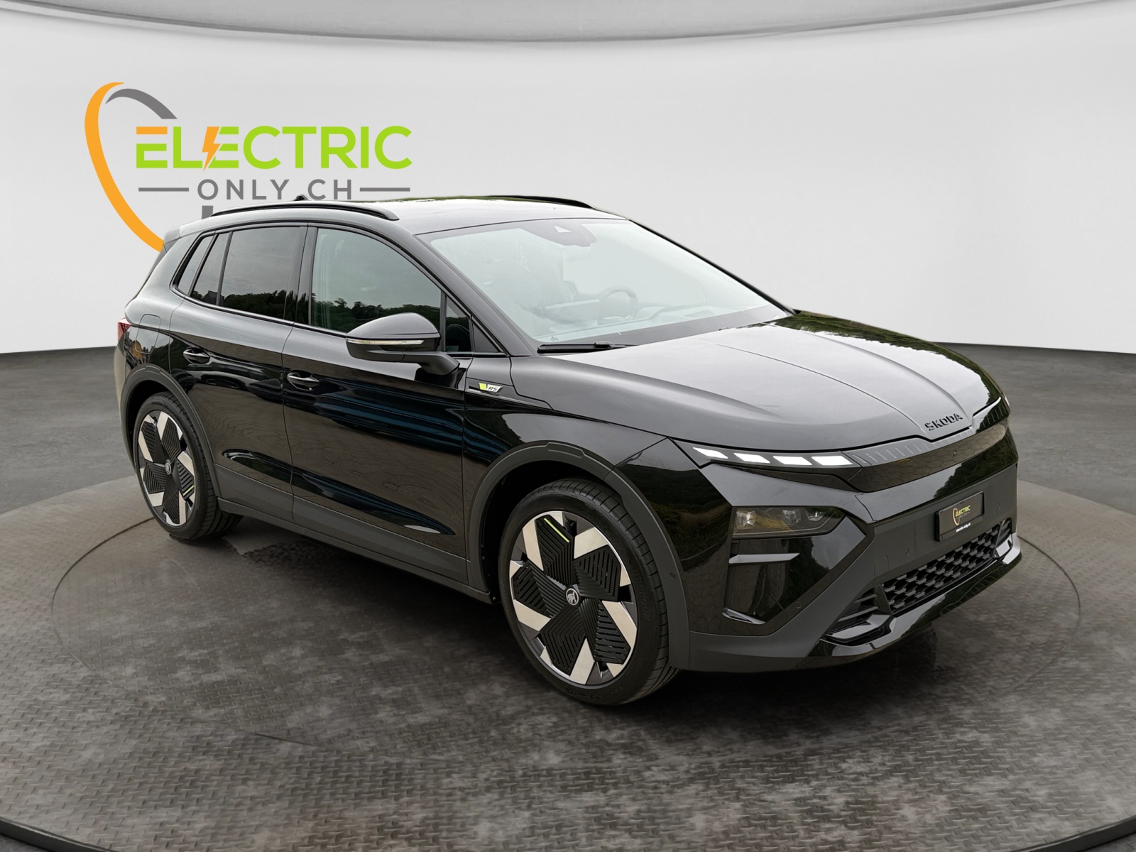 SKODA Elroq 85 RS 4x4 Maxx, AHK, 4J Garantie, black magic!-image-6