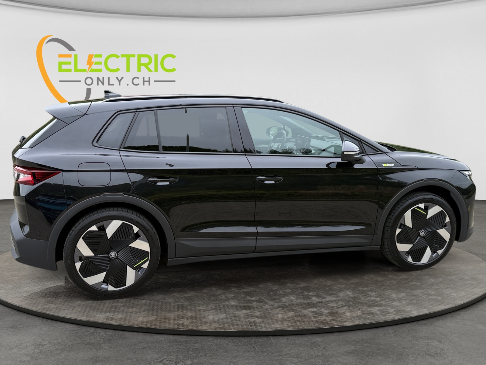 SKODA Elroq 85 RS 4x4 Maxx, AHK, 4J Garantie, black magic!-image-5