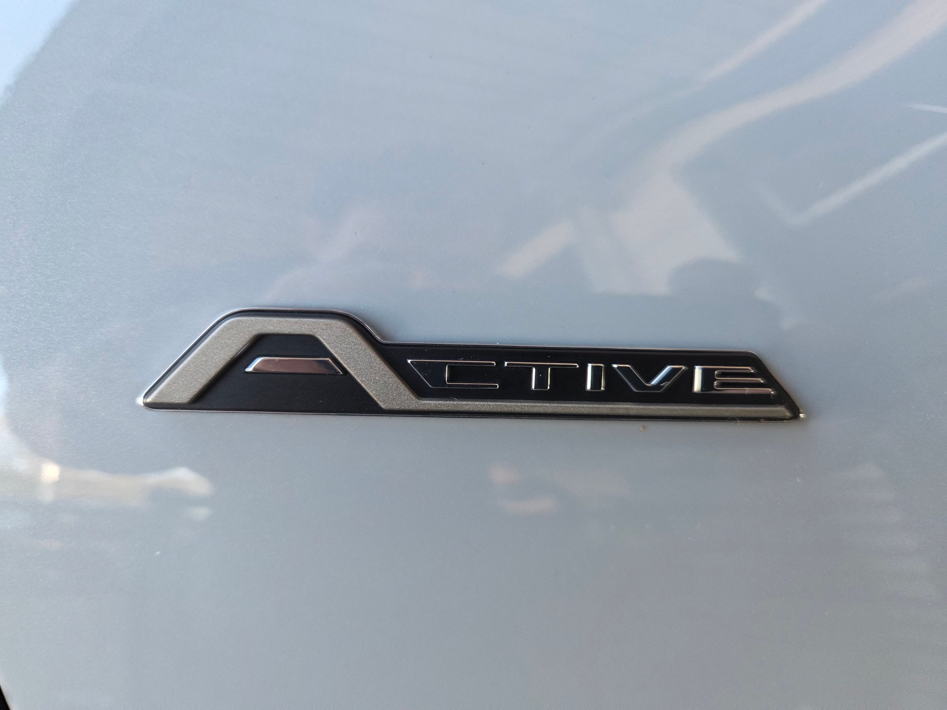 FORD Fiesta 1.0 SCTi Active Automat-image-3