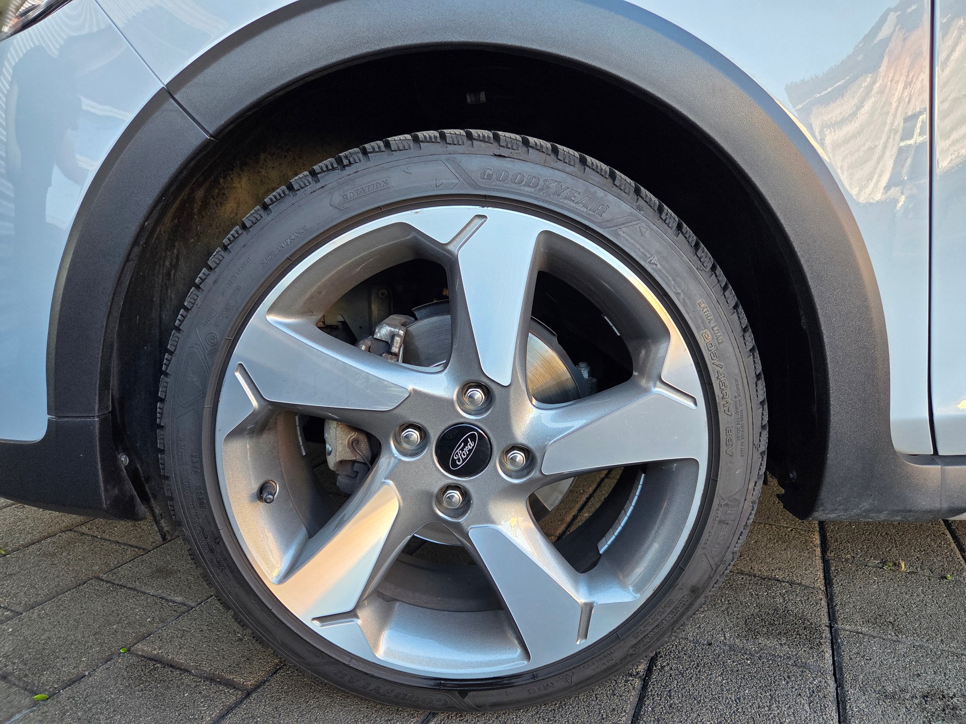 FORD Fiesta 1.0 SCTi Active Automat-image-4