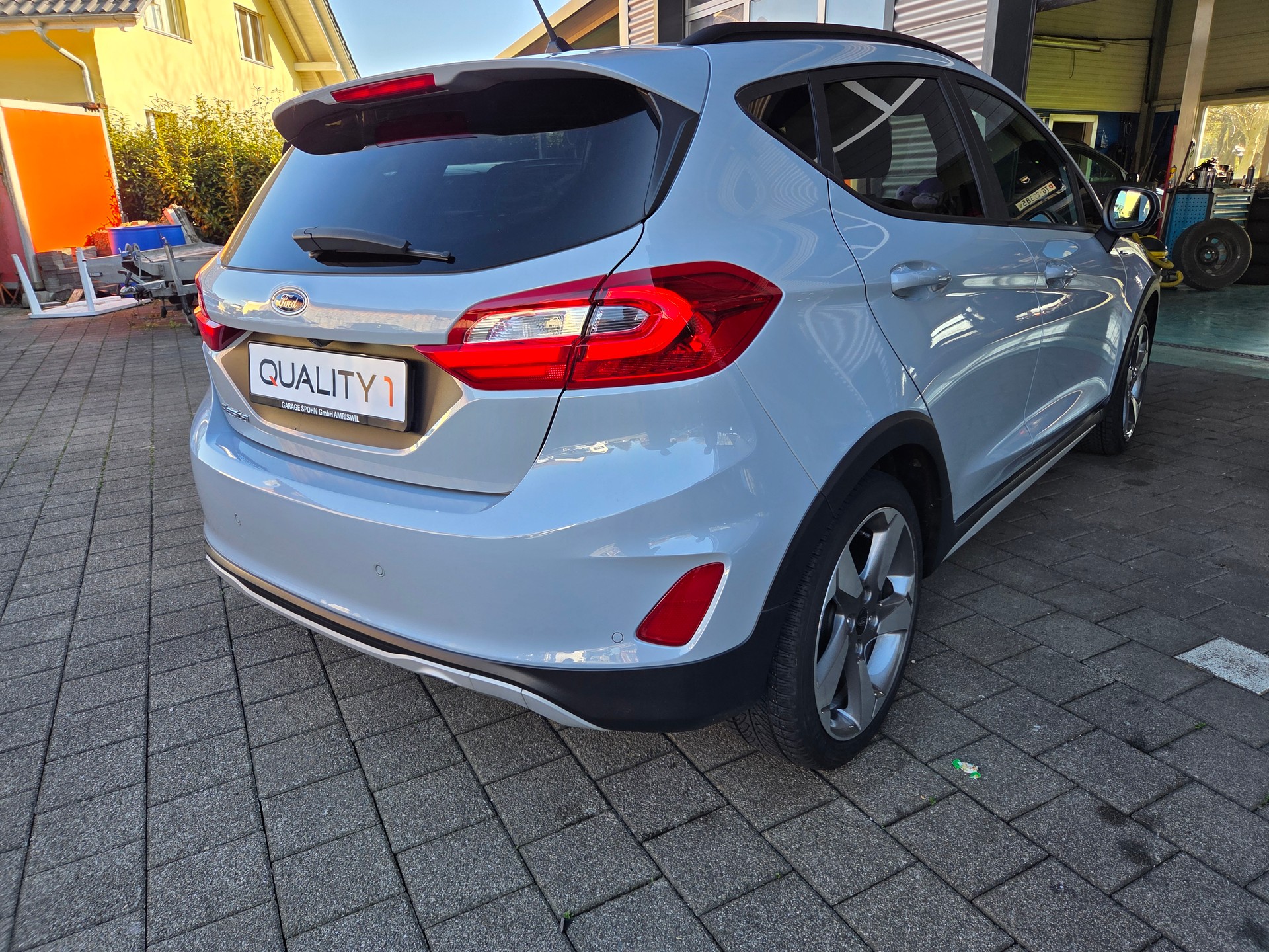 FORD Fiesta 1.0 SCTi Active Automat-image-2