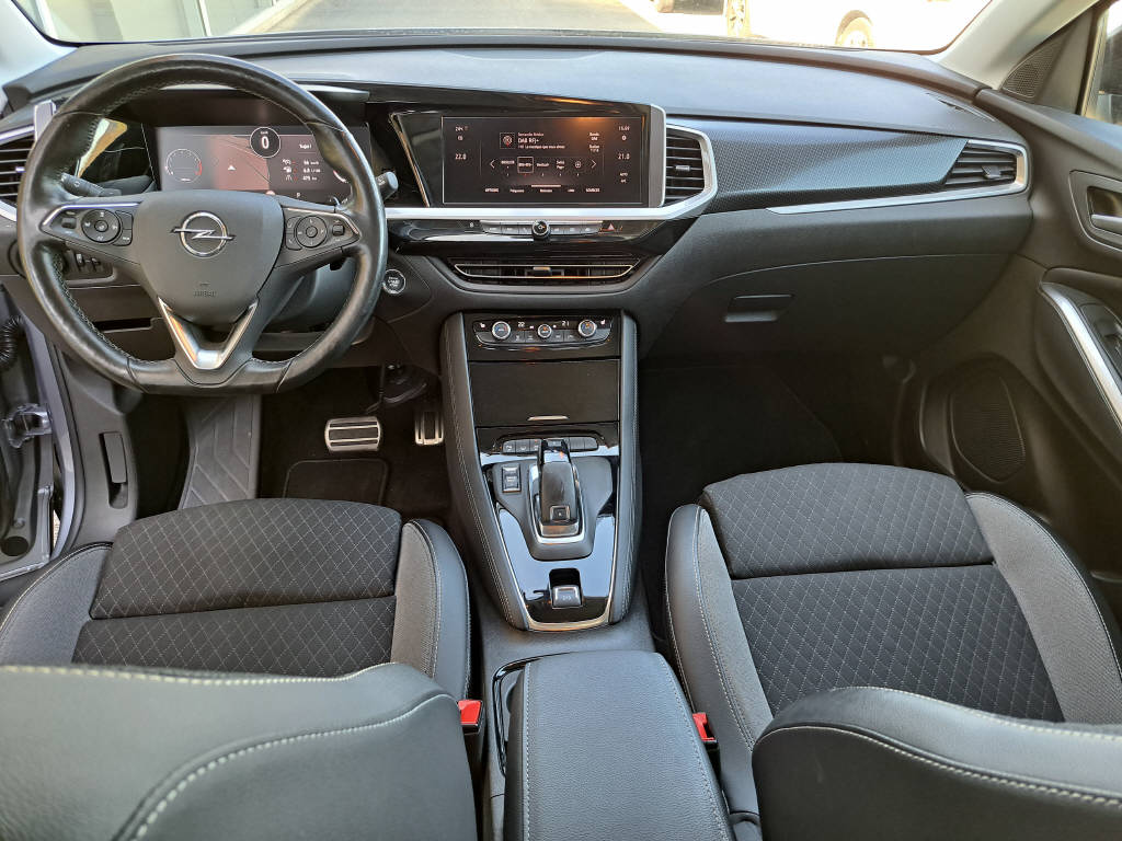 OPEL Grandland 1.2 T GS Line 130cv (crochet)-image-10