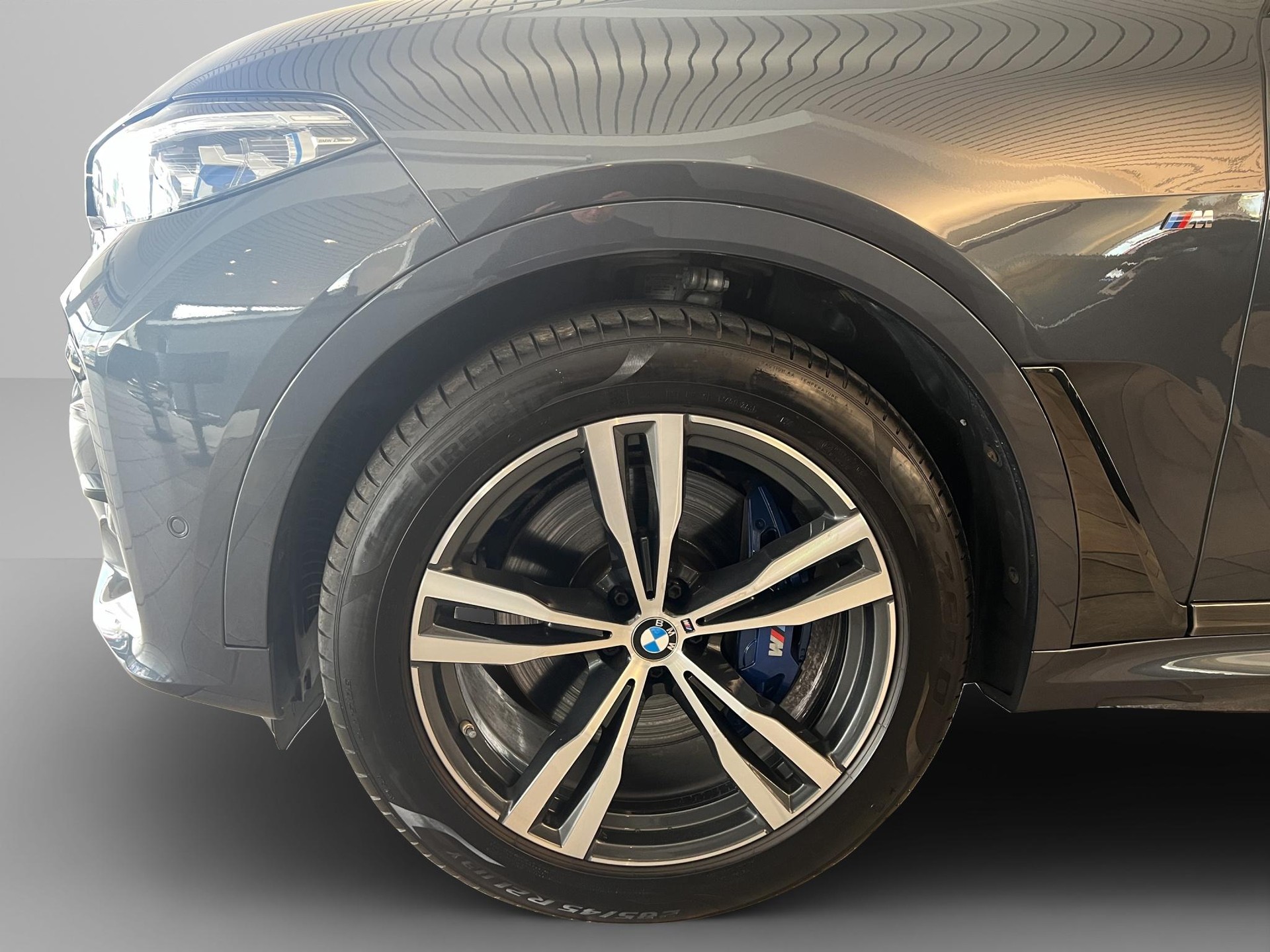 BMW X7 40d xDrive M Sport-image-8