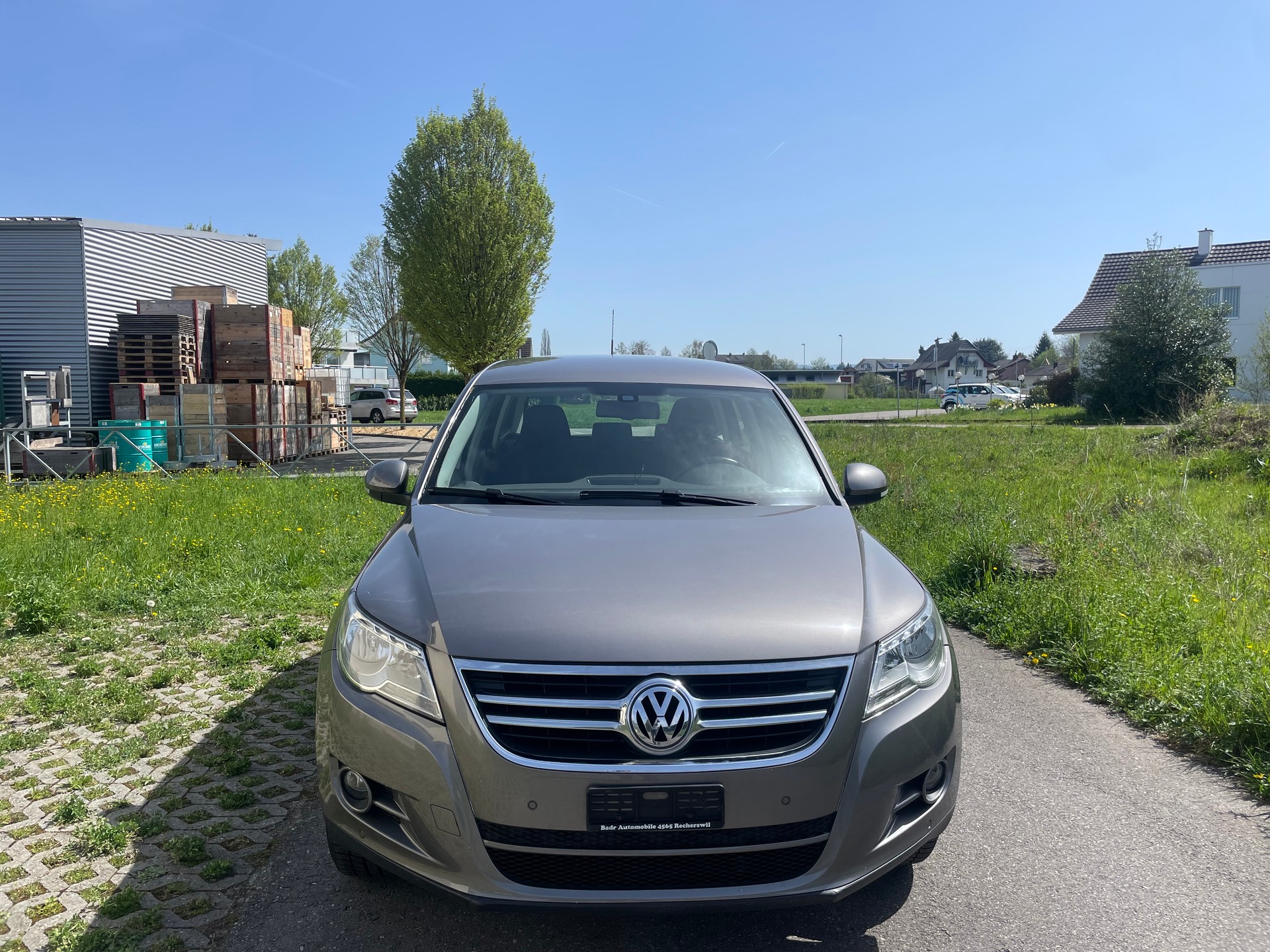VW Tiguan 2.0 TSI Trend&Fun Tiptronic-image-2