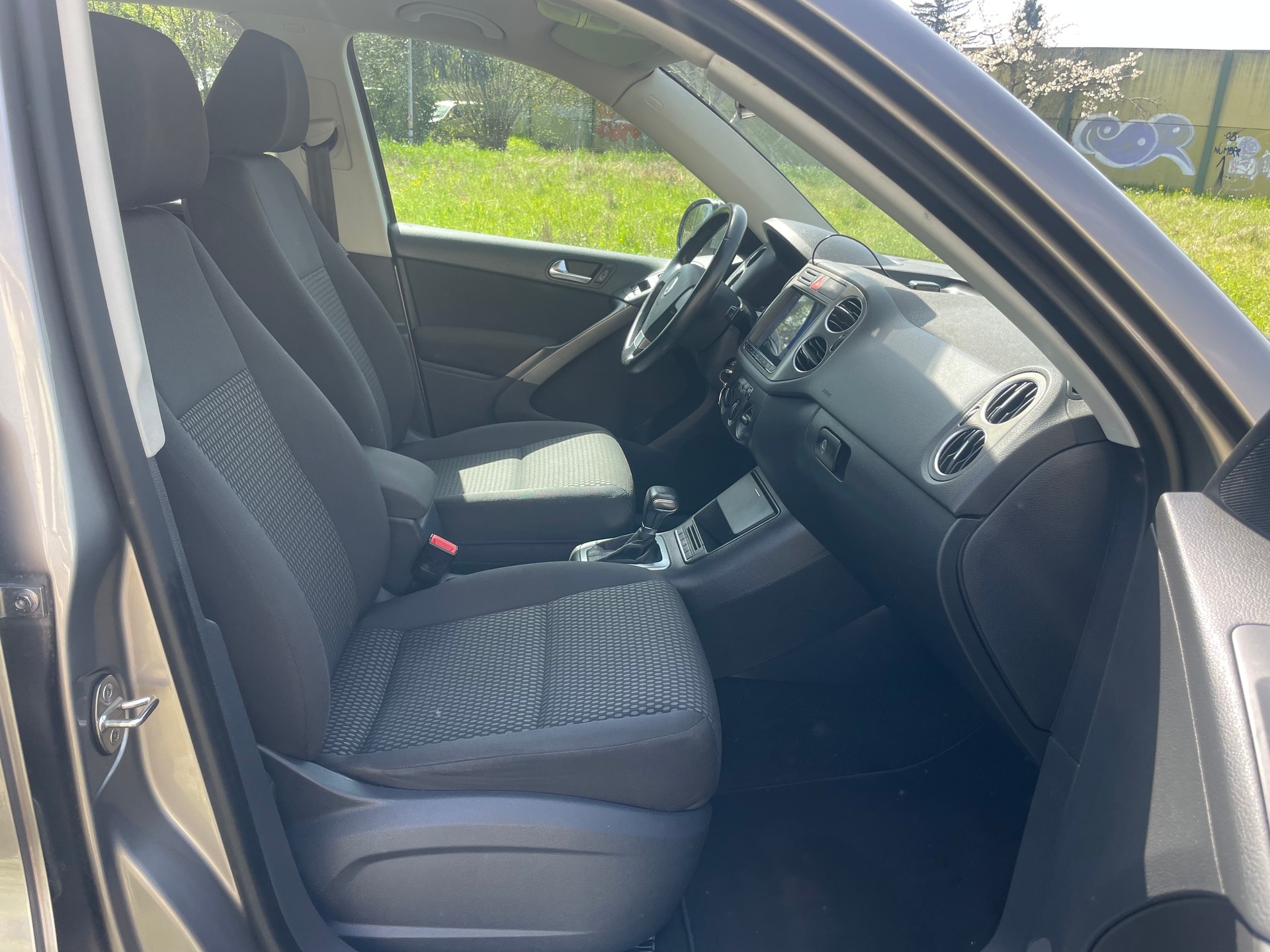 VW Tiguan 2.0 TSI Trend&Fun Tiptronic-image-7