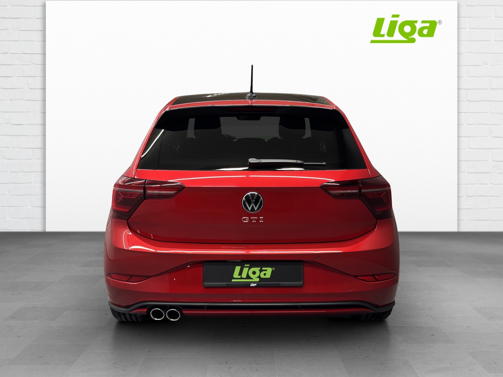 VW Polo 2.0 TSI GTI DSG-image-4