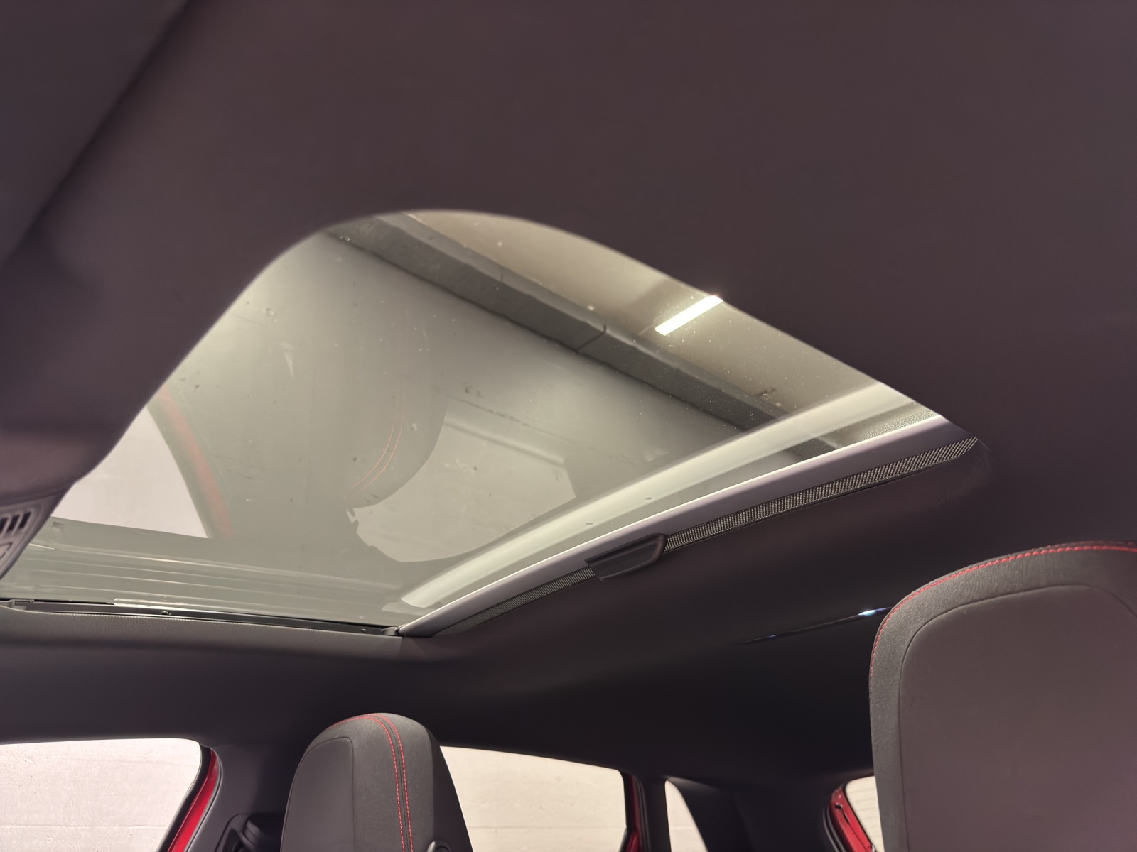 VW Polo 2.0 TSI GTI DSG-image-13
