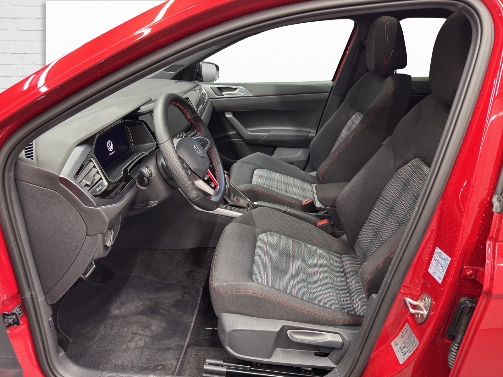 VW Polo 2.0 TSI GTI DSG-image-6