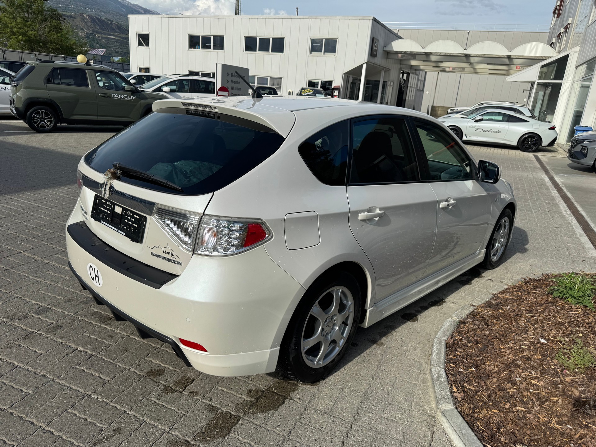 SUBARU Impreza 2.0R Limited S-image-1