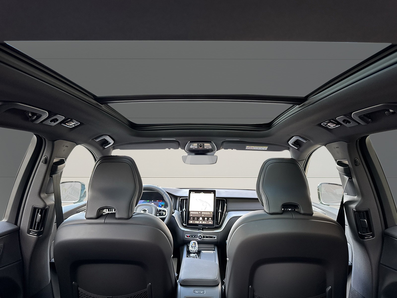 VOLVO XC60 2.0 T6 TE Black Edition eAWD-image-11
