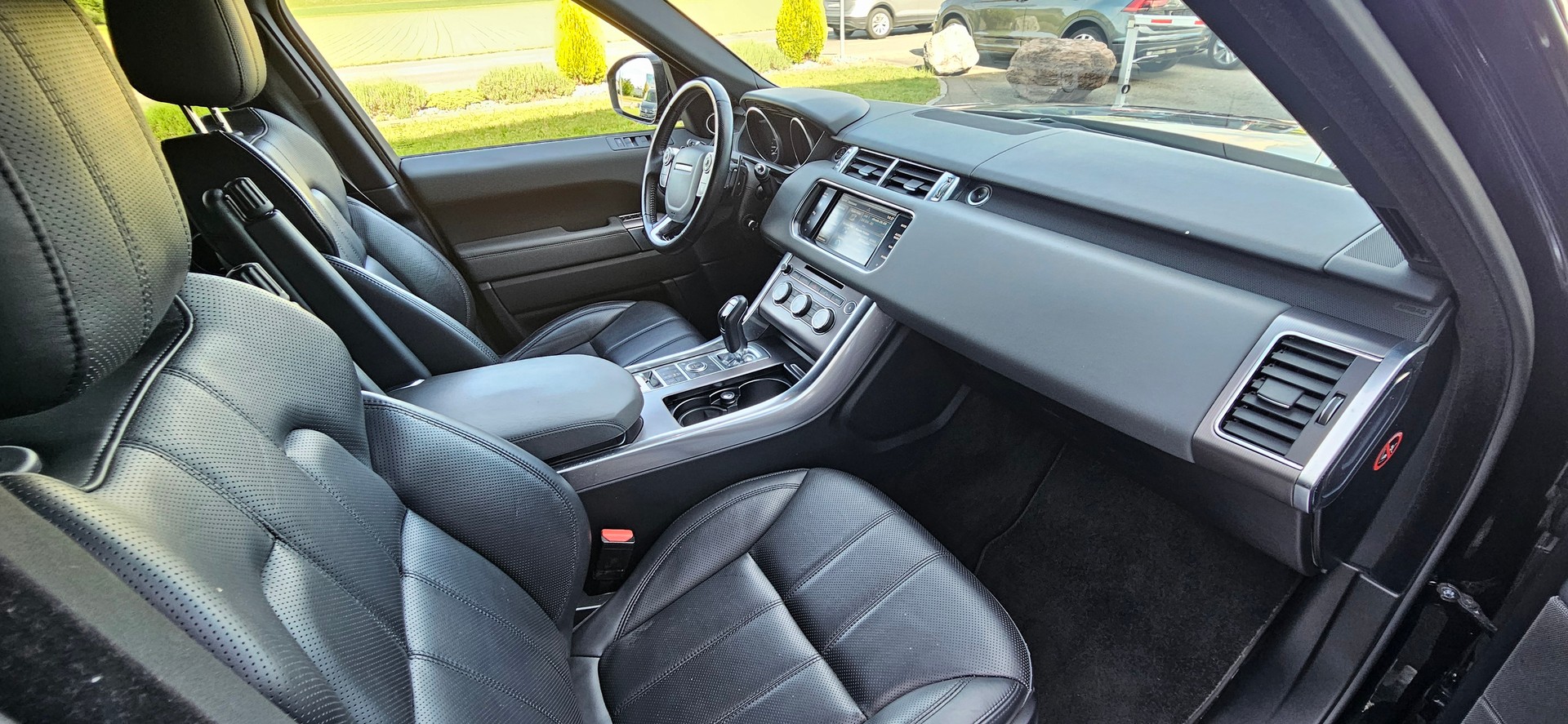 LAND ROVER Range Rover Sport 3.0 SDV6 HSE Automatic-image-7