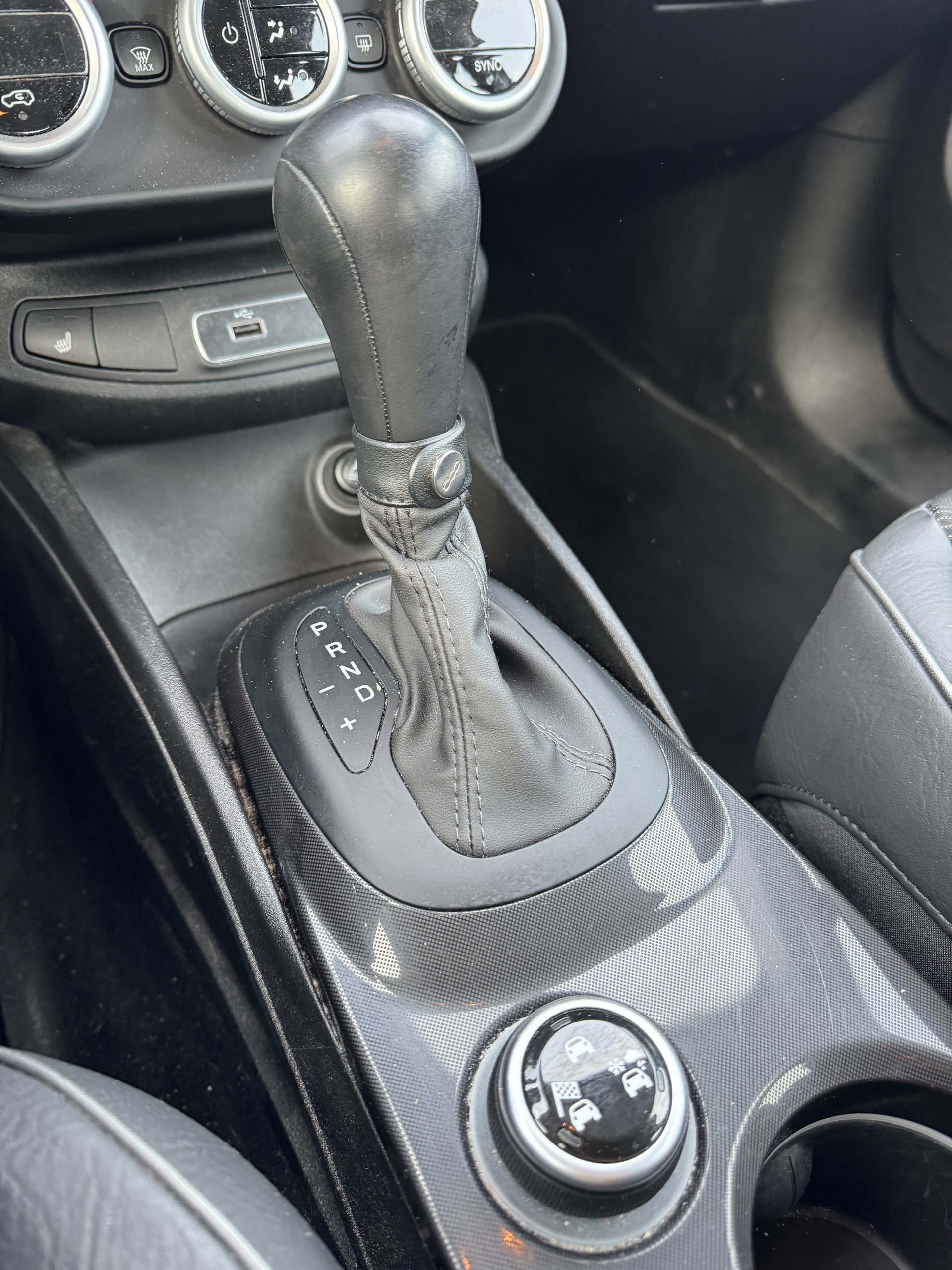 FIAT 500X 2.0MJ Cross 4x4 Automatic-image-11