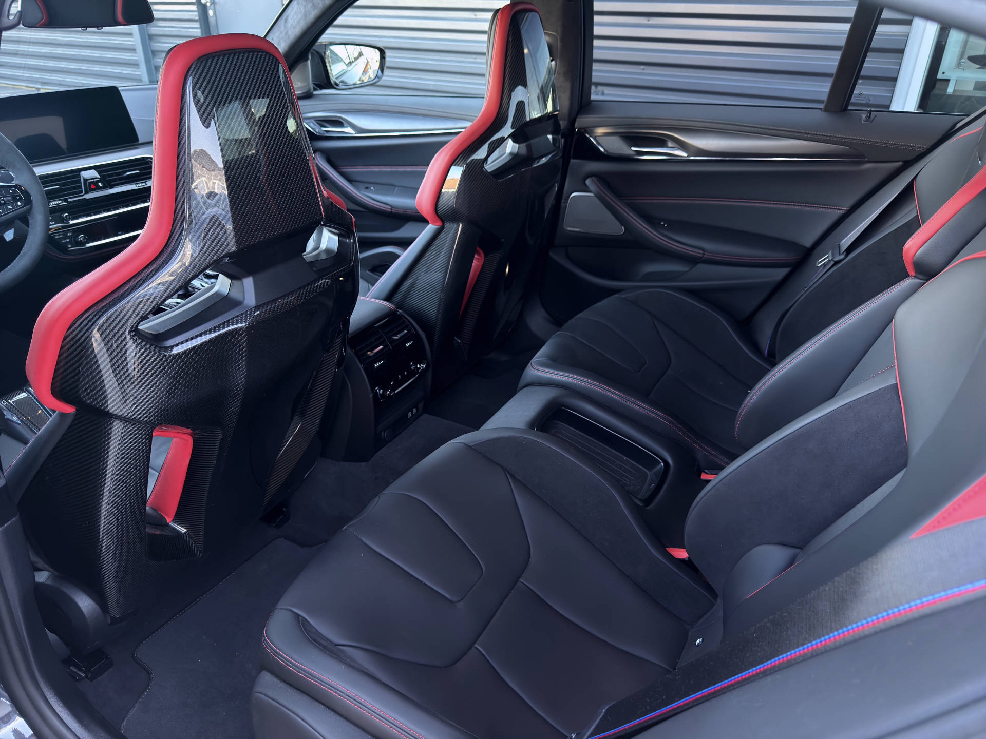 BMW M5 CS xDrive-image-11