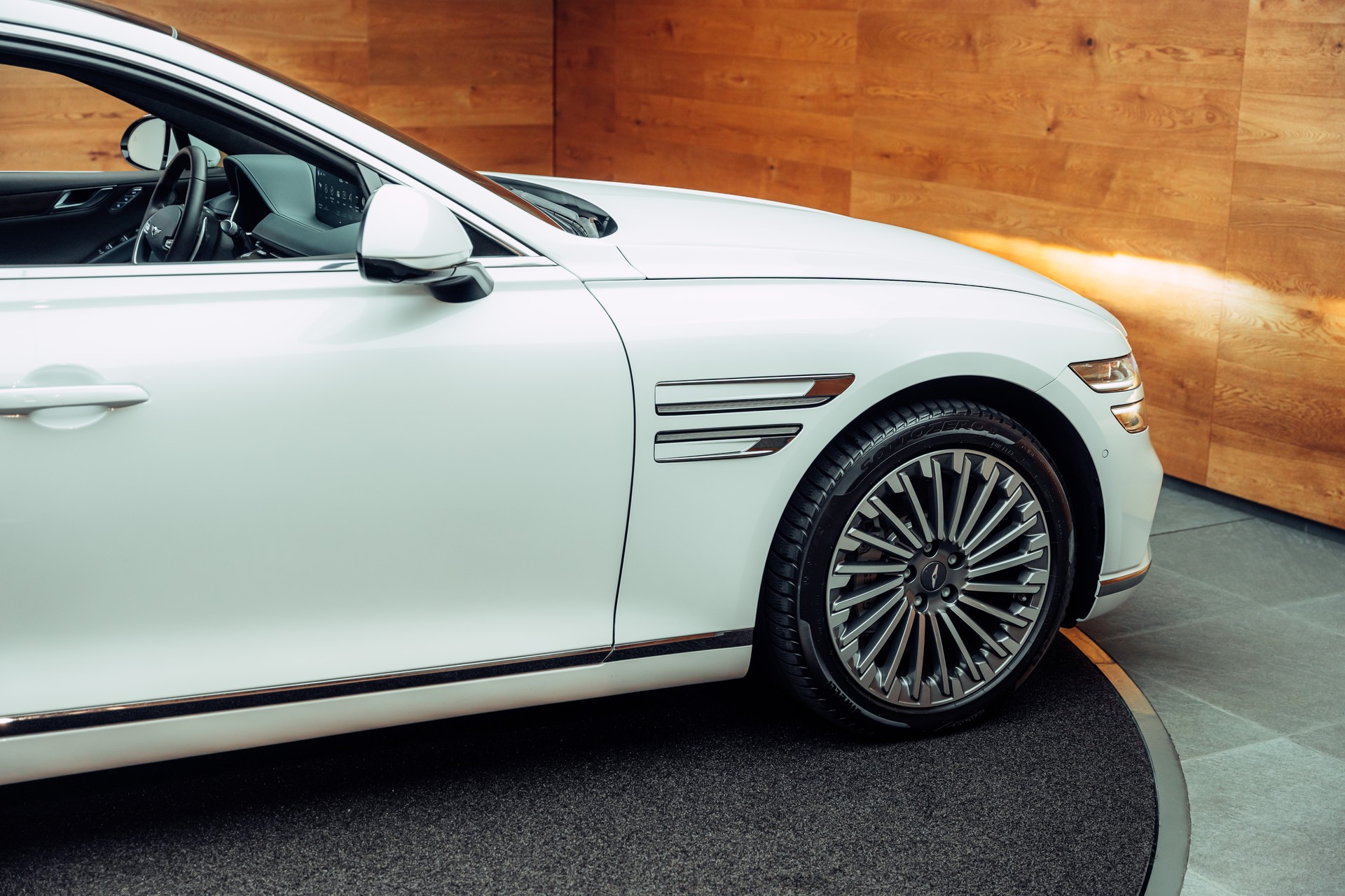 GENESIS G80 Electrificed Luxury 87,2kWh AWD-image-20