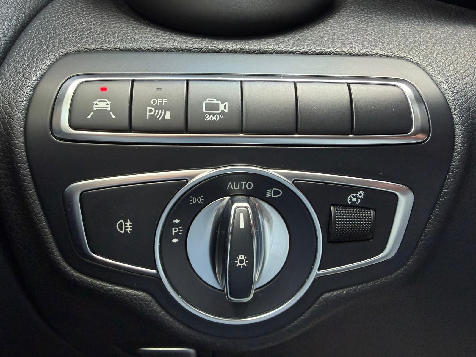 MERCEDES-BENZ C 250 d Swiss Star AMG Line 4Matic 9G-Tronic-image-21
