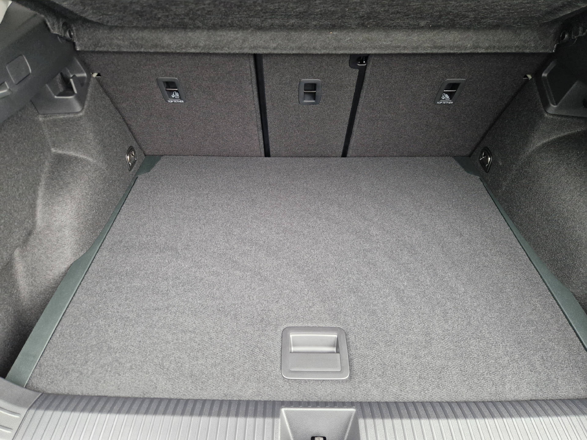 VW T-Roc 1.5 eTSI Style DSG-image-16