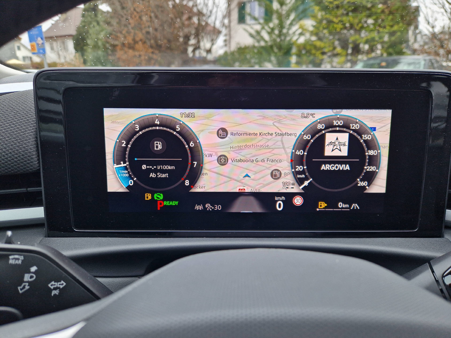 VW T-Roc 1.5 eTSI Style DSG-image-10
