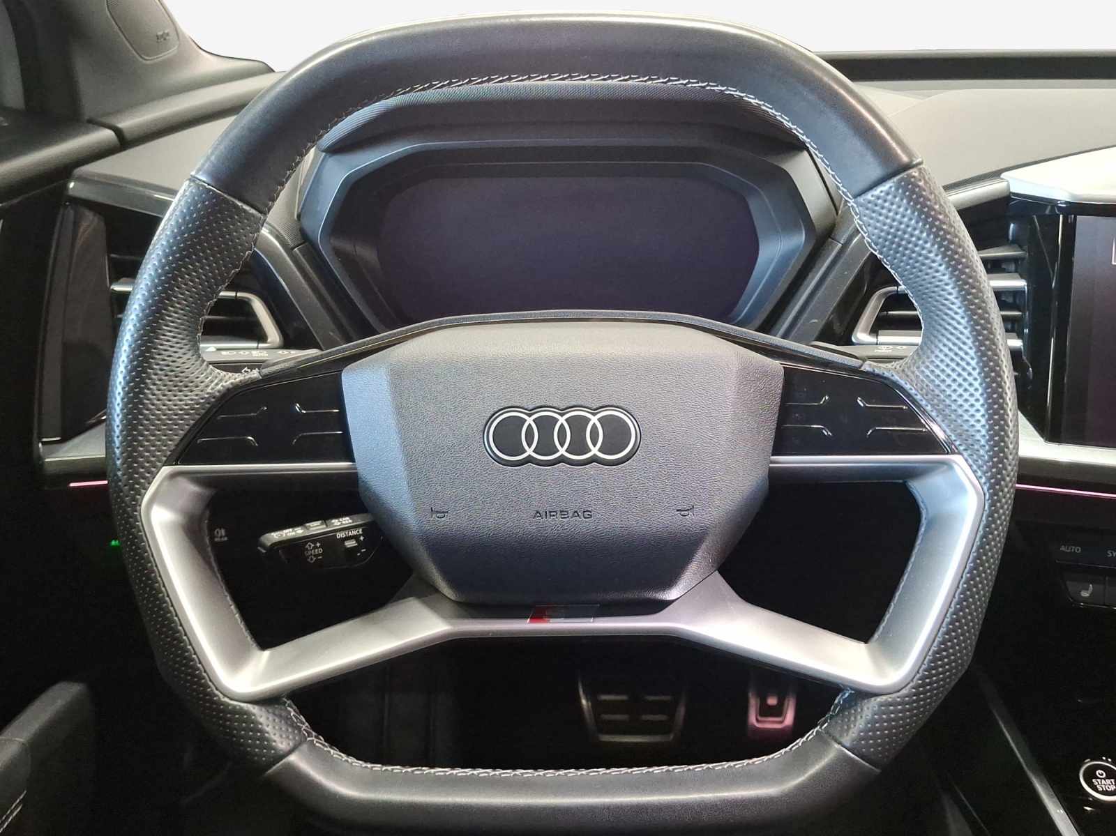 AUDI Q4 Sportback e-tron 50 quattro-image-10