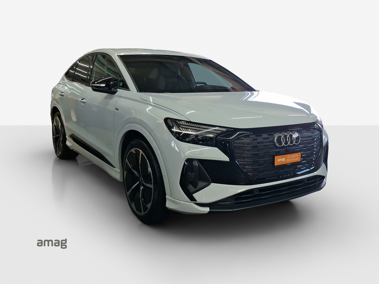 AUDI Q4 Sportback e-tron 50 quattro-image-6