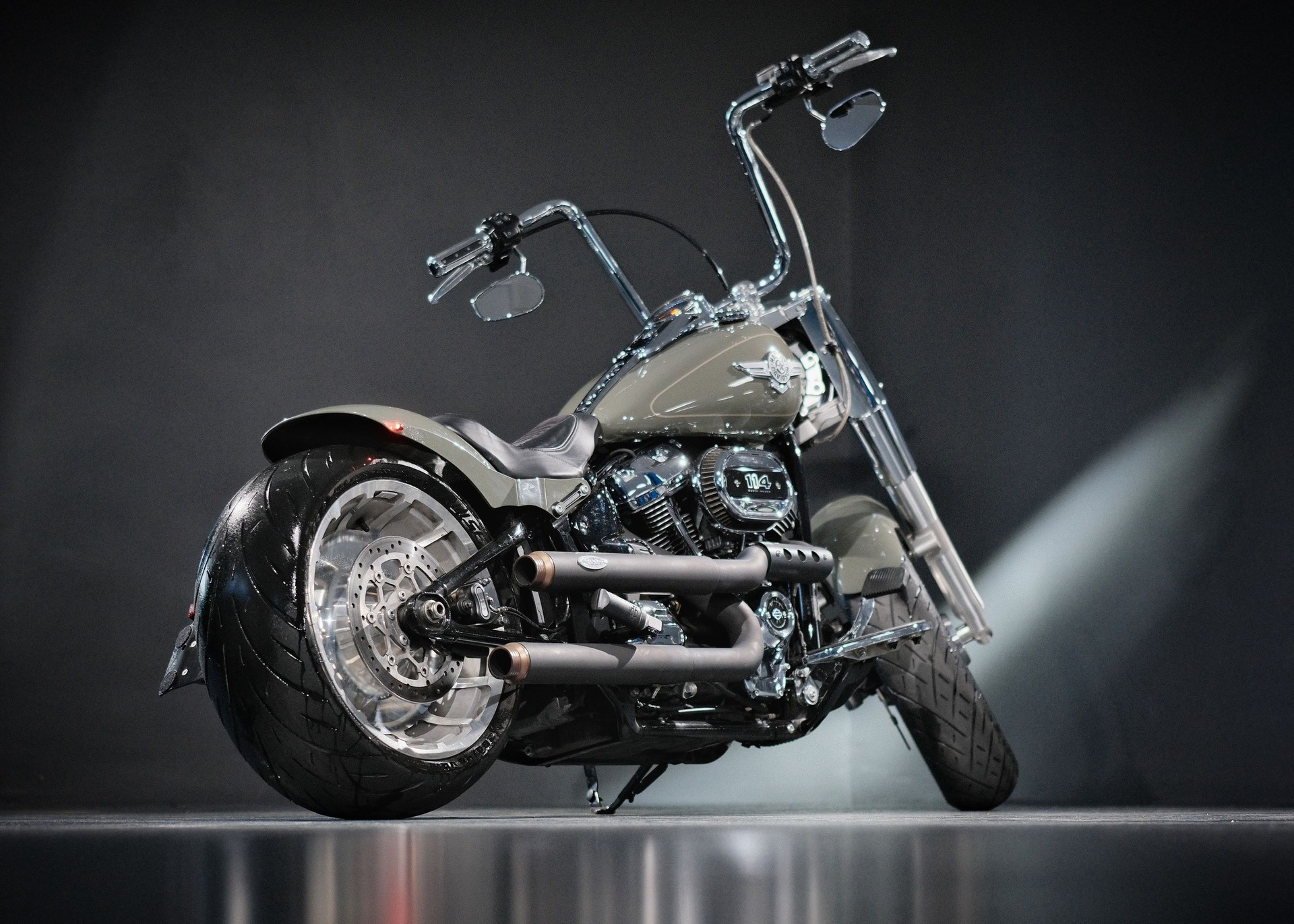 HARLEY-DAVIDSON FLFBS Fat Boy 114-showroom-element-2