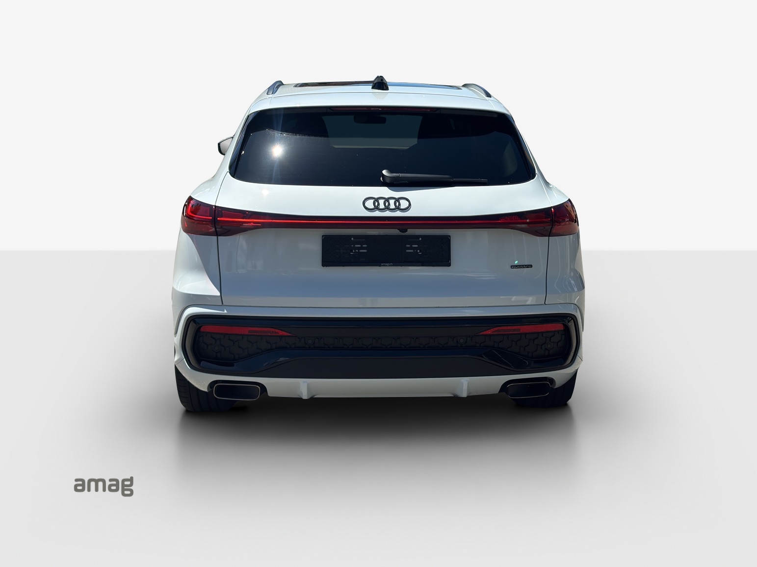 AUDI Q5 e-hybrid quattro 270 kW S-tronic-image-3