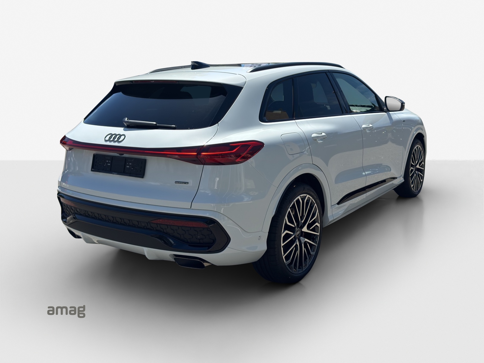 AUDI Q5 e-hybrid quattro 270 kW S-tronic-image-4