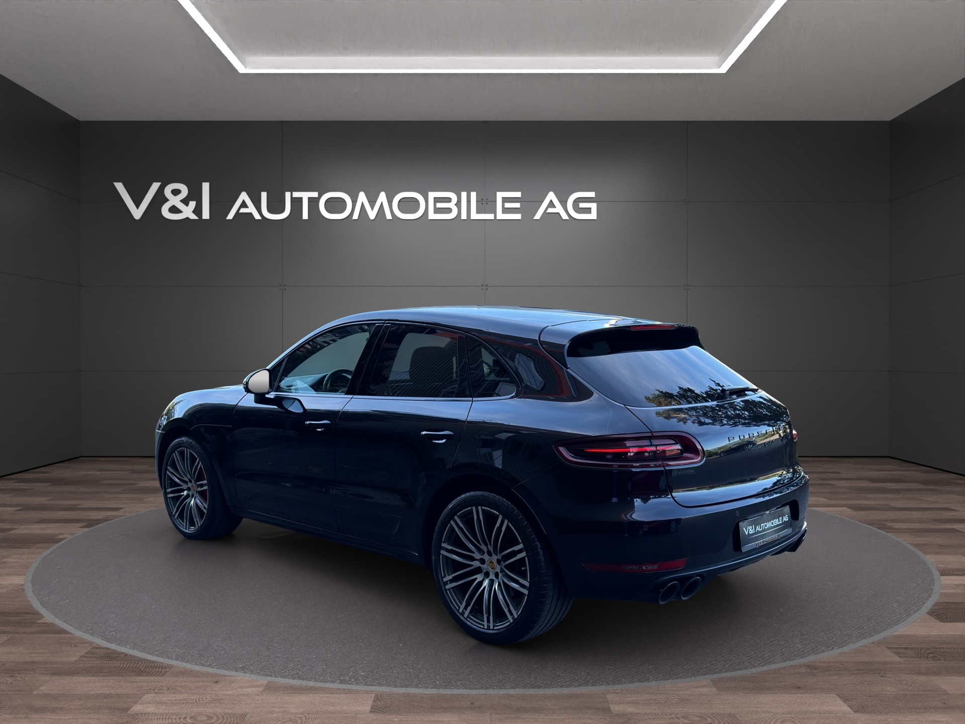 PORSCHE Macan GTS PDK-image-4
