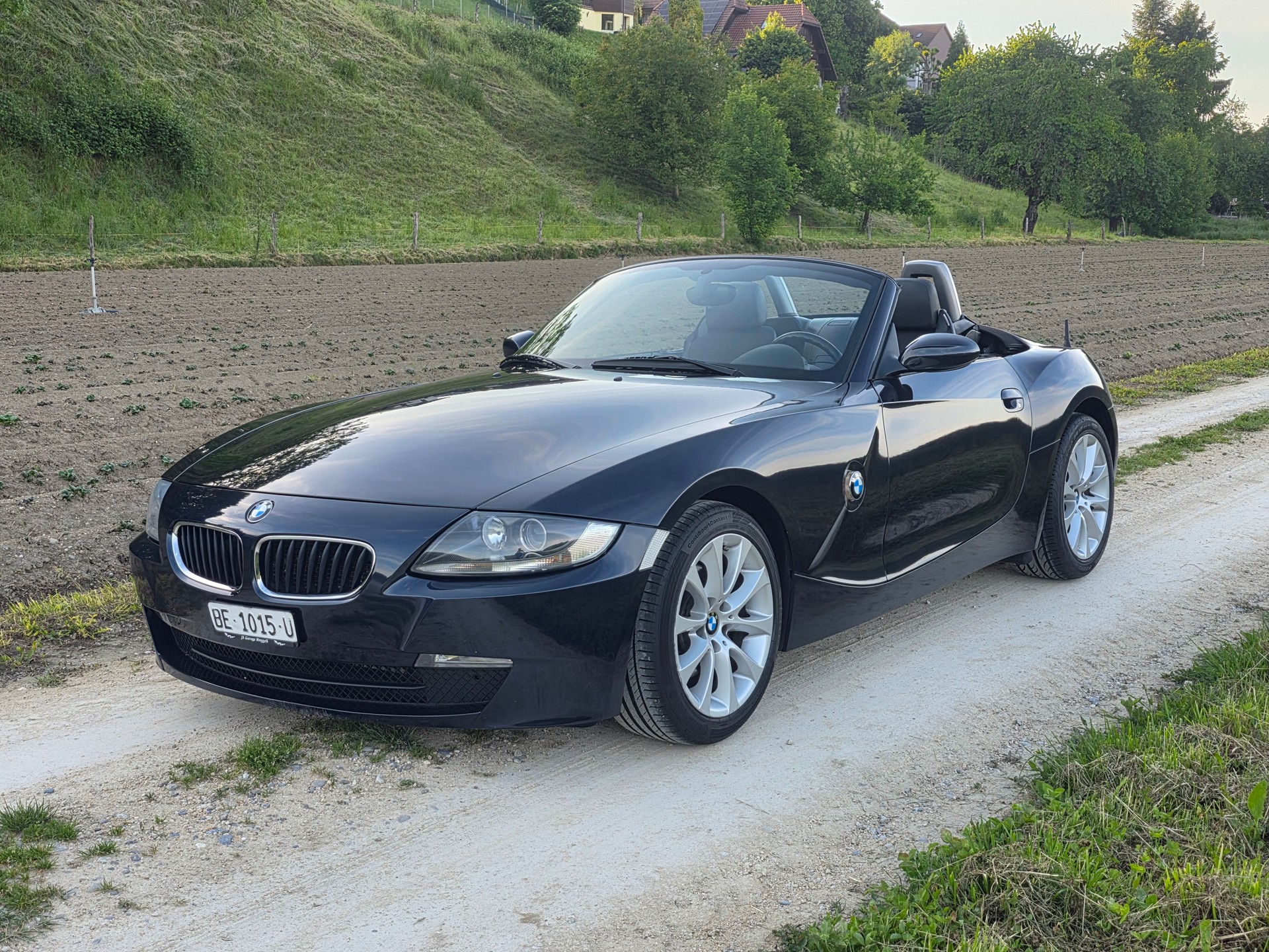 BMW Z4 2.5si Roadster / Neu ab Mfk und Service-image-0
